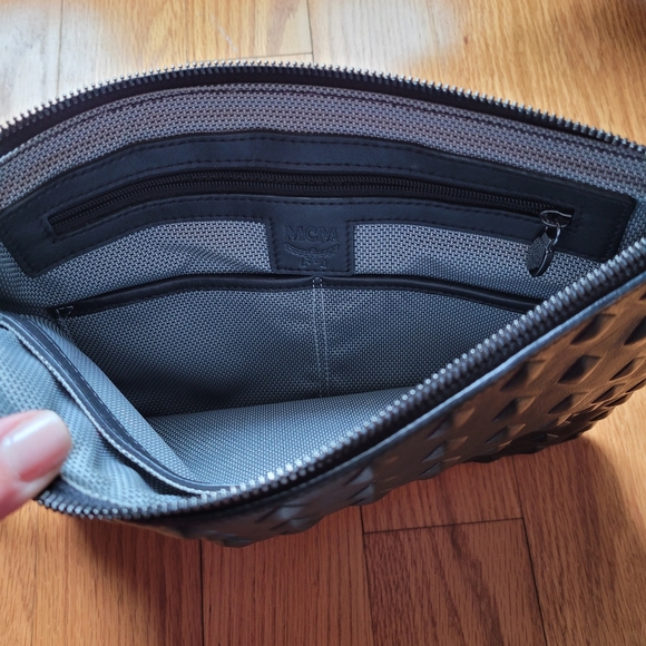 Authentic MCM Black Clutch - Picture 3 of 8